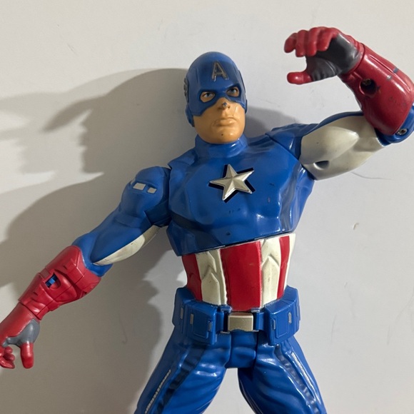 2012 MARVEL CAPTAIN AMERICA 10" TALKING (PUSH BUCKLE) ACTION FIGURE   #4418 - Picture 6 of 9